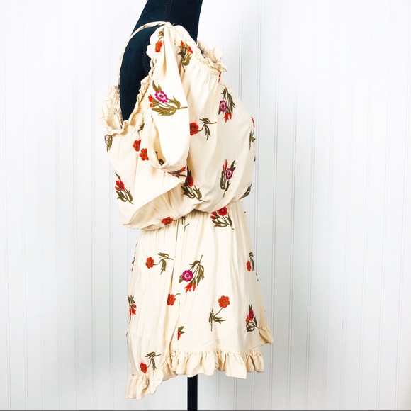 Lovers + Friends Cold-Shoulder Ruffle-Trim Romper - Picture 4 of 8